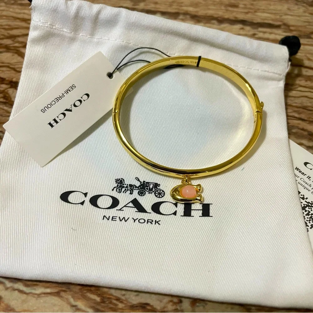 Coach - Picture 3 of 3